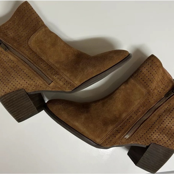 Lucky Brand LK- Lashiya Oiled Suede Dual Zipper Chunky Stacked Heel Size 10M - Picture 2 of 14